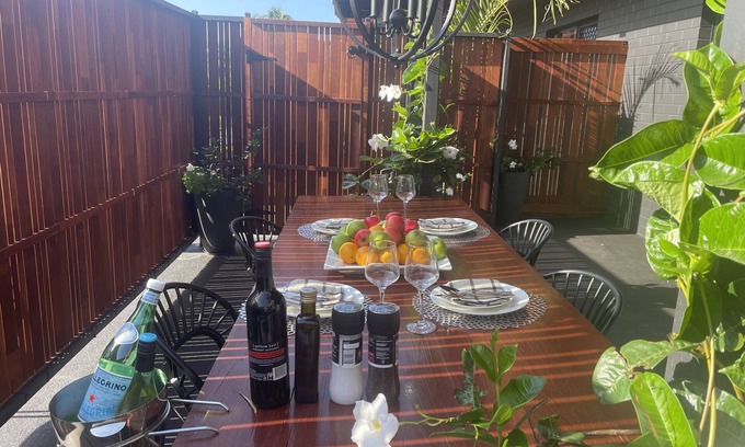 Urangan Apartment | 549 Apartments