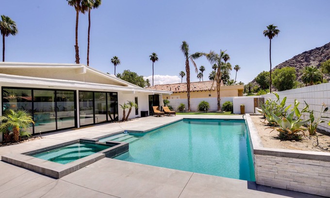 Indian Wells House | 55 + Indian Wells Retreat: Private Pool & Spa!