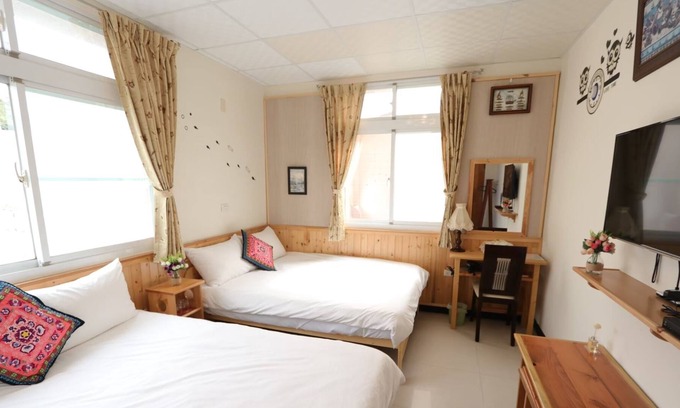 Danei District Bed & Breakfast | 556Homestay