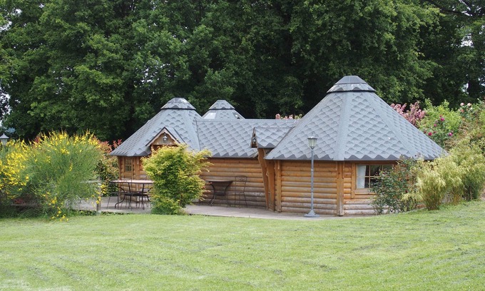 Talensac Cabin | 5p hut at Trénube Farm between Rennes and Brocéliande