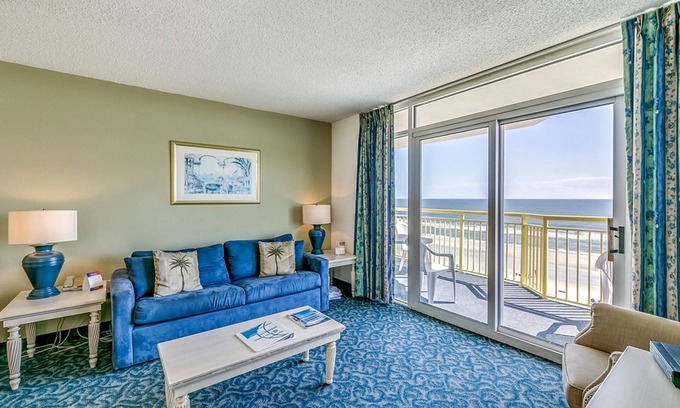 Crescent Beach Condo | 5th Floor, Oceanfront. Fitness Center, Free Wifi, Pools | Bay Watch Resort - 522