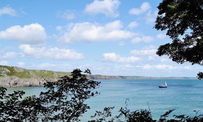 Plwmp Cottage | 6 bedroom accommodation in Plwmp