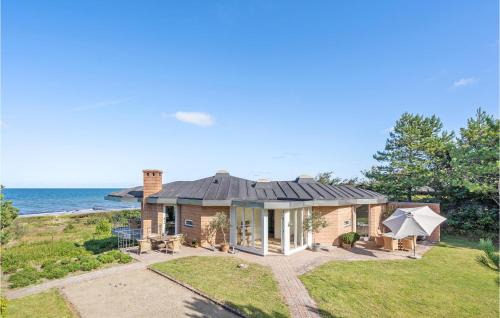 Smidstrup Strand House | 6 Bedroom Gorgeous Home In Gilleleje