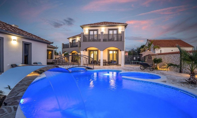 Murvica House | 6 bedroom gorgeous home in Zadar
