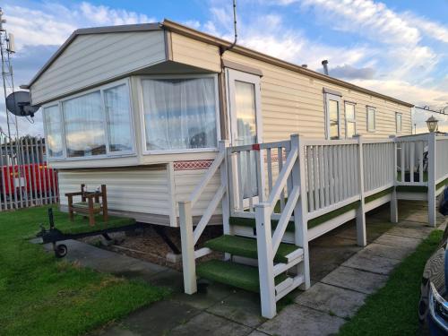 Ingoldmells House | 6 Berth Kingfisher (Firs)