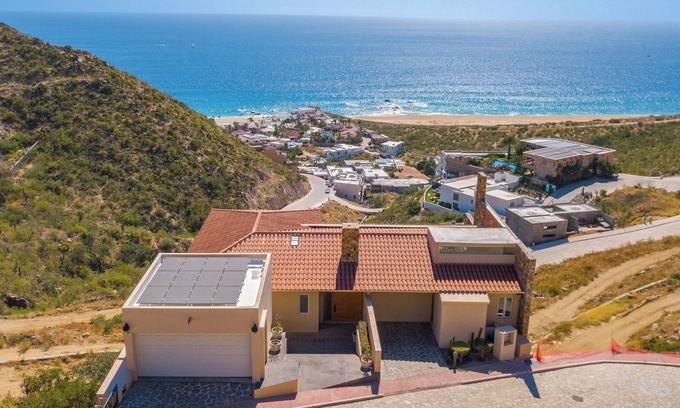 Pedregal Villa | 6 BR Villa w Pacific Ocean views in Pedregal w Infinity Pool and Gym