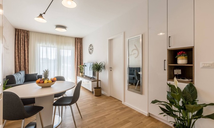 Mejasi Apartment | 6 ISLANDS - Holiday & Business Apartments