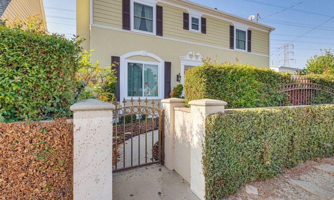 East San Gabriel House | 6 Mi to Dtwn Pasadena: Home w/Patio & Yard!