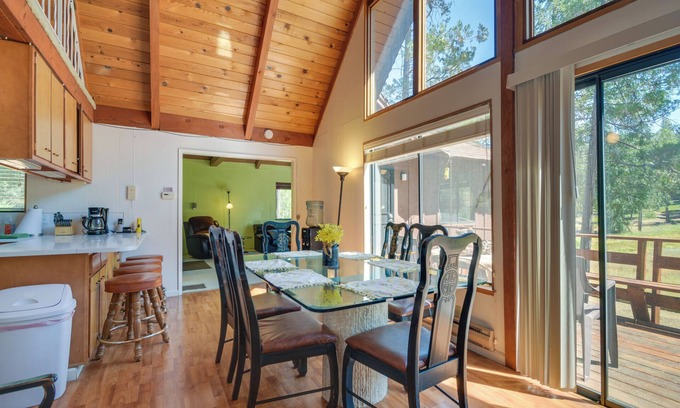 Groveland House | 6 Mi to Yosemite Nat'l Park: 14-Acre Retreat!