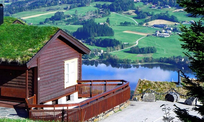 Skulestad Apartment | 6 person holiday home in skulestadmo