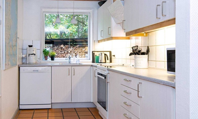Fjellerup House | 6 person holiday home in Glesborg
