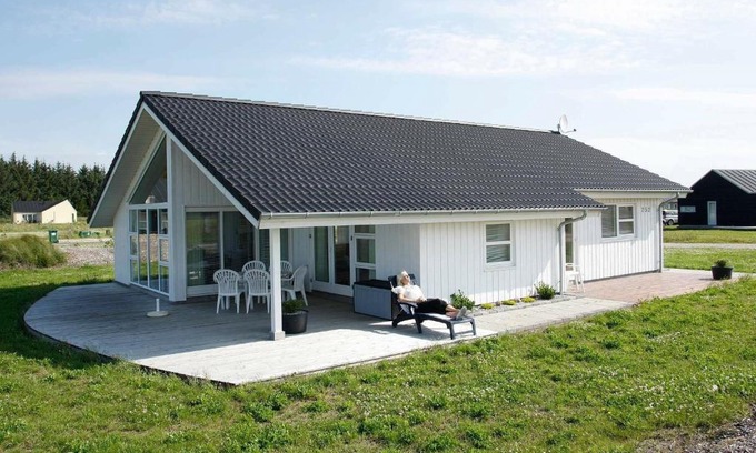 Tranum House | 6 person holiday home in Brovst