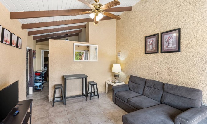 La Grande Princesse Condo | 60 m² Condo ∙ 1 bedroom ∙ 4 guests