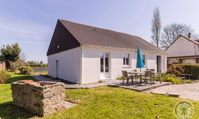 Anneville-en-Saire House | 60 m² Gîte ∙ 2 bedrooms ∙ 4 guests