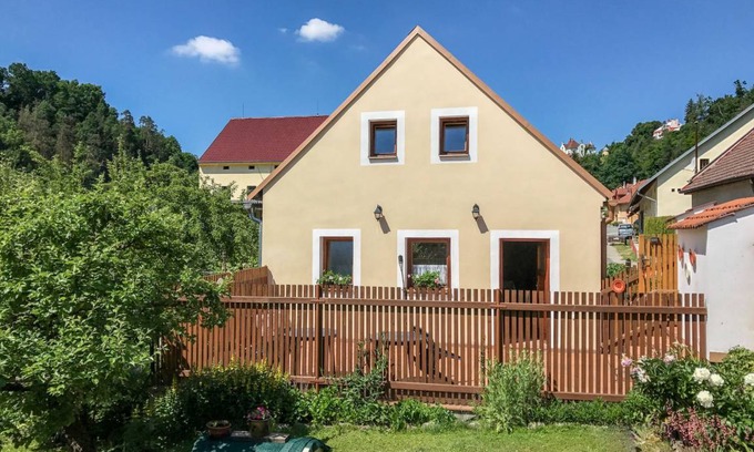 Bechyne House | 60 m² House ∙ 1 bedroom ∙ 4 guests