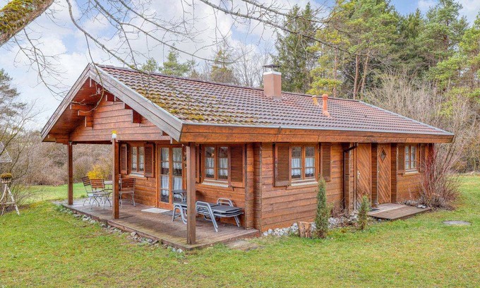 Hayingen House | 61 m² House ∙ 2 bedrooms ∙ 4 guests
