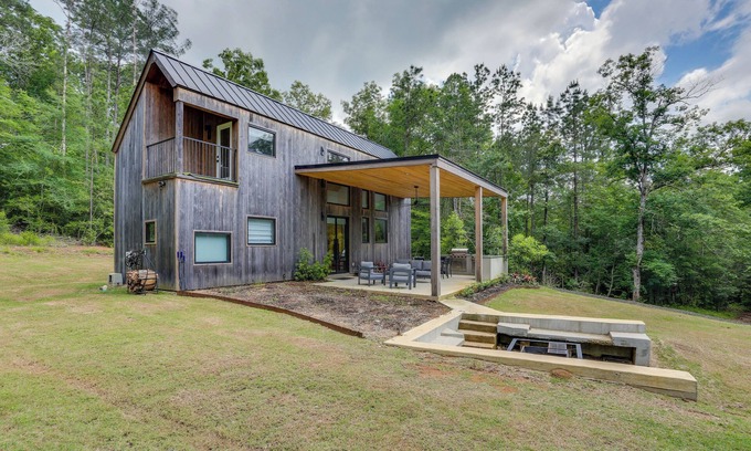 Burkeville Cabin | 65 Acres: Secluded 'Avian Acres' Cabin w/Trails!