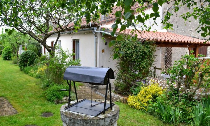 Vouthon Cottage | 65 m² Cabin ∙ 2 bedrooms ∙ 4 guests