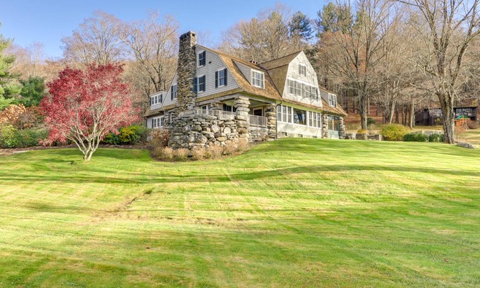 New Preston House | 650 m² House ∙ 9 bedrooms ∙ 19 guests