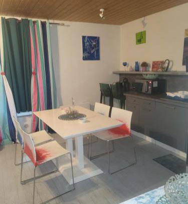 Roanne Apartment | 68 m² Apartment ∙ 2 bedrooms ∙ 5 guests