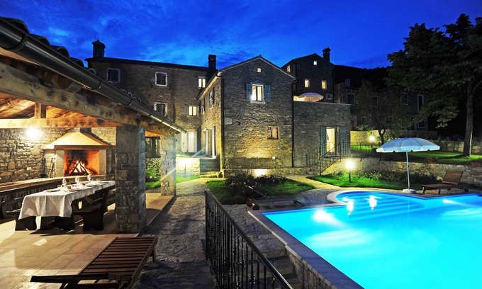 Livade Villa | 6BR Villa with amazing views, playground and extra large infinity pool