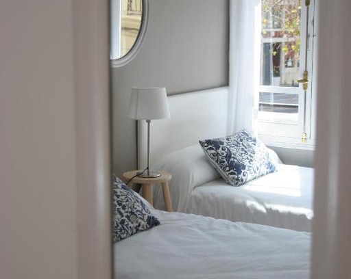 Eixample Bed & Breakfast | 7 Moons B&B