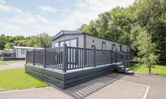 Woodfalls House | 7 Wild Haven