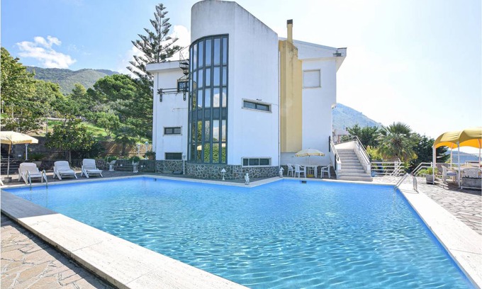 Praia a Mare House | 700 m² House ∙ 5 bedrooms ∙ 12 guests