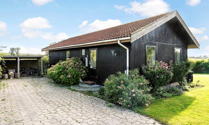 Bog By House | 7032 Bogø - Kværnen 32