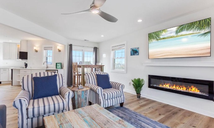 South Nags Head House | 7046 Only Good Vibes Ocean and Sound Views