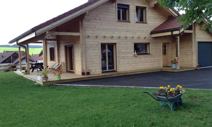Chaux-Neuve House | 74 m² Gîte ∙ 3 bedrooms ∙ 7 guests