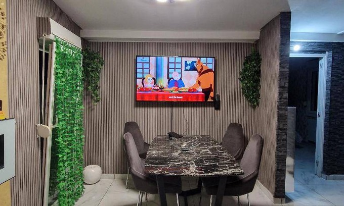 Florange House | 75 m² House ∙ 2 bedrooms ∙ 5 guests
