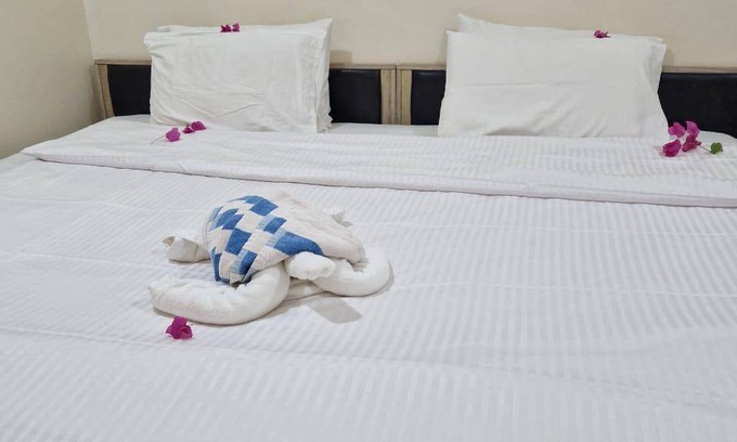 Omadhoo House | 75 m² House ∙ 5 bedrooms ∙ 10 guests