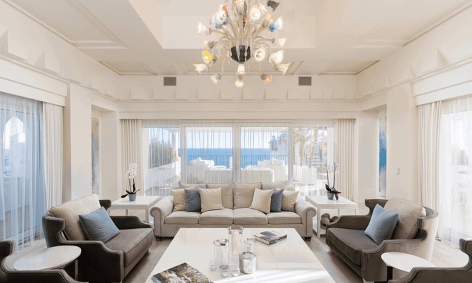 Torremolinos Apartment | 750 m² Apartment ∙ 5 bedrooms ∙ 12 guests