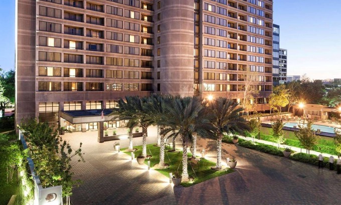Uptown Hotel | 76 m² Hotel ∙ 127 guests