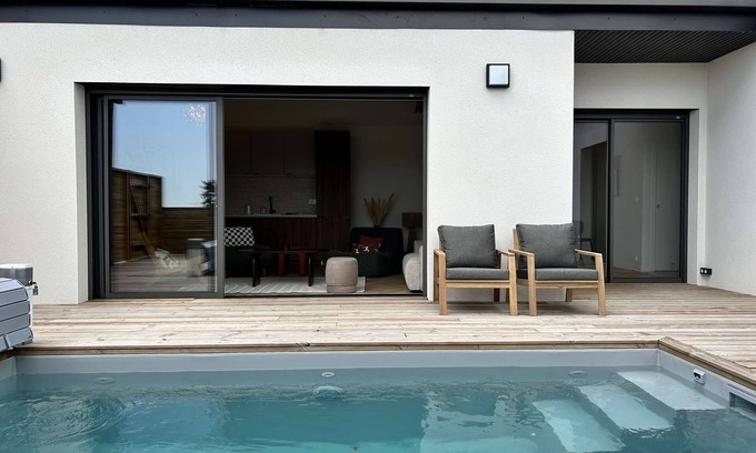 Erquy House | 766 - Modern house with private pool.