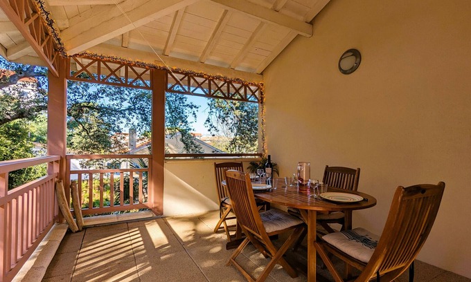 Arcachon Apartment | 76m² T3 with terrace, balcony, 100m from Eyrac beach, parking and WIFI