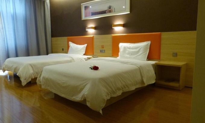 Delingha Hotel | 7Days Premium Delingha Center Plaza Branch