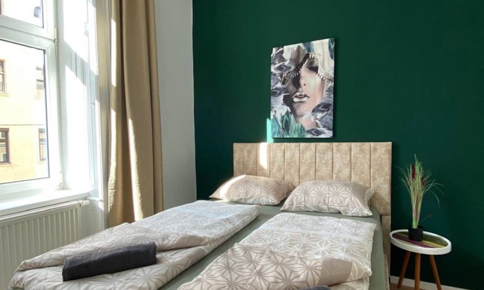 Matzleinsdorf Apartment | 8 Fully Equipped Studio Apt/w Terrace @Margareten