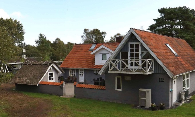 Øster Melholt House | 8 person holiday home in Hals