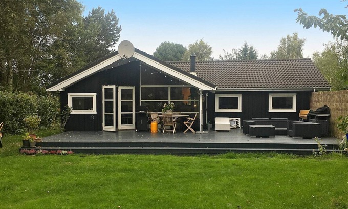 Vejby House | 8 person holiday home in Vejby