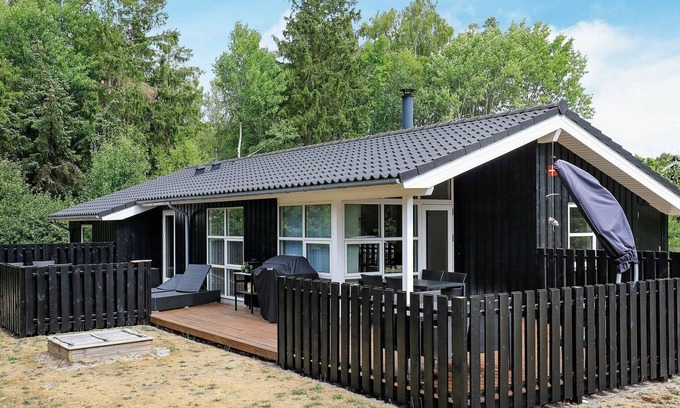 Hou House | 8 person holiday home in Hals-By Traum