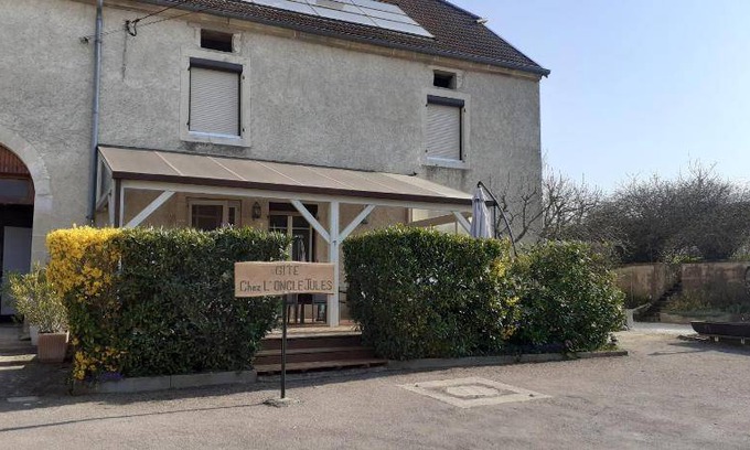 Velesmes-Echevanne Apartment | 80 m² Apartment ∙ 2 bedrooms ∙ 7 guests