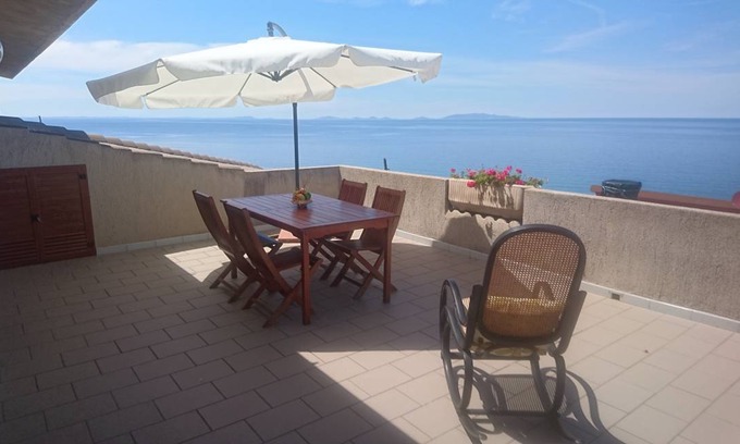 Castelsardo Apartment | 80 m² Apartment ∙ 2 bedrooms ∙ 4 guests