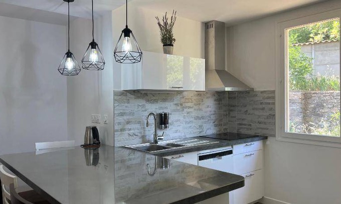 Les Assions House | 80 m² House ∙ 2 bedrooms ∙ 4 guests