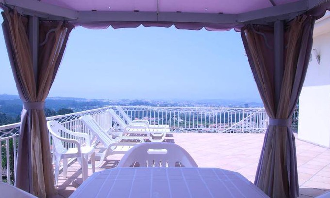 Santo Tirso House | 80 m² House ∙ 3 bedrooms ∙ 7 guests