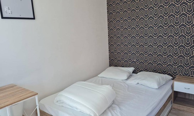 Merignac Resort | 80 m² Private room ∙ 1 bedroom ∙ 1 guest