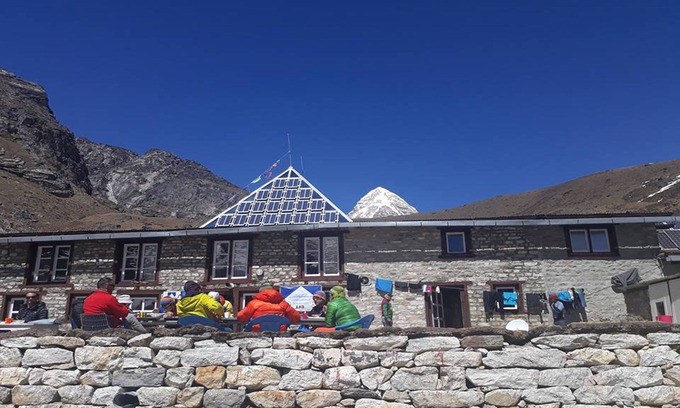 Lobuche House | 8000 Inn