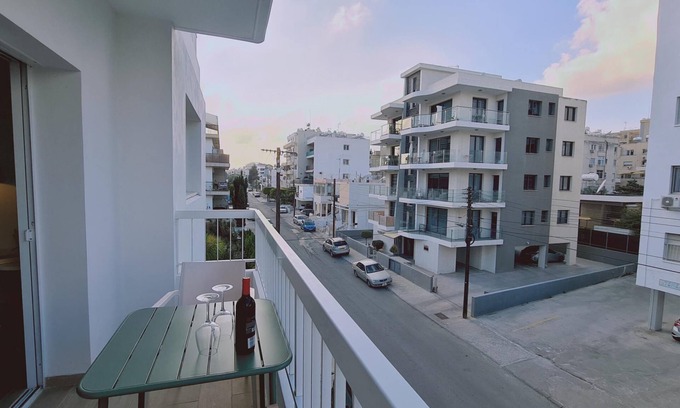 Neapolis Apartment | 83 Lim3 - Stay Sunlit Apartment
