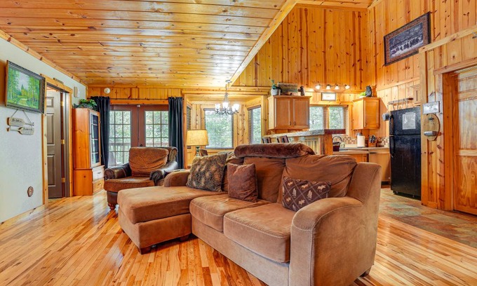 Blue Eye House | 83 m² House ∙ 1 bedroom ∙ 4 guests